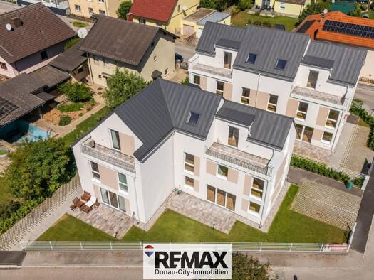Doppelhaushälfte zum Kauf - Erstbezug 539.000 € 6 Zimmer 135 m² 204 m² Grundstück Stockerau 2000