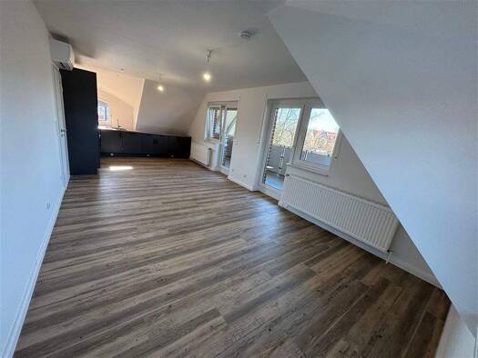 Wohnung zur Miete 950 € 3 Zimmer 81,5 m² frei ab sofort Alte Schulstraße 11 Scharrendorf Twistringen 27239