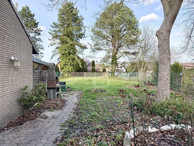 Einfamilienhaus zum Kauf 410.000 € 4,5 Zimmer 98 m² 933 m² Grundstück Berrenrath Hürth 50354