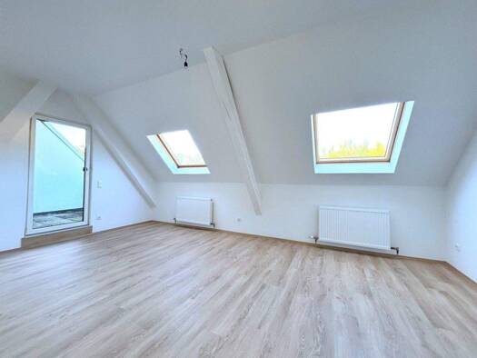 Wohnung zur Miete 589 € 3 Zimmer 76,1 m² 4. Geschoss frei ab 01.04.2026 Waldegg Linz 4020