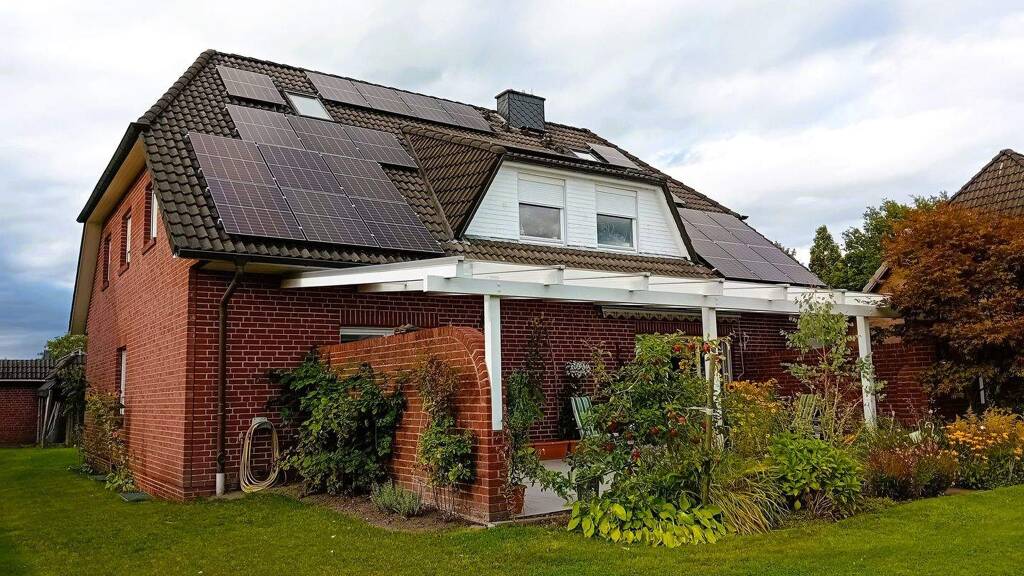 Einfamilienhaus zum Kauf 839.000 € 8 Zimmer 267 m² 1.500 m² Grundstück Pinneberg 25421