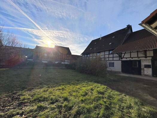Mehrfamilienhaus zum Kauf 99.000 € 8 Zimmer 250 m² 1.189 m² Grundstück Dassel 37586