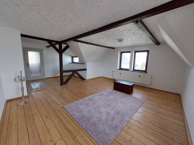 Villa zum Kauf provisionsfrei 420.000 € 10 Zimmer 247 m² 710 m² Grundstück Mühlau 09241