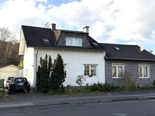 Doppelhaushälfte zum Kauf 359.900 € 4 Zimmer 116,8 m² 307 m² Grundstück Mehlem Bonn / Mehlem 53179