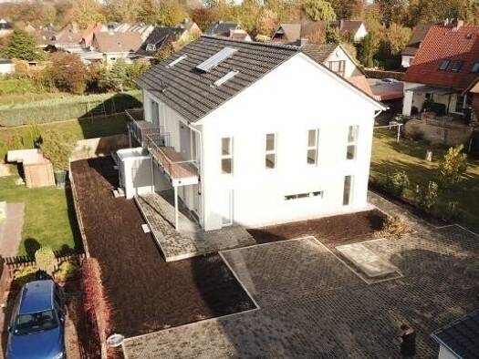 Wohnung zur Miete 1.250 € 3,5 Zimmer 91 m² 1. Geschoss frei ab 01.02.2027 Hamburger Chaussee 16 a Reinfeld 23858