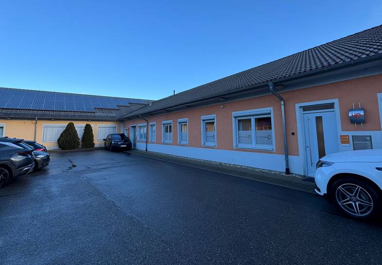 Bürofläche zur Miete 243 m² Bürofläche Auenstein Ilsfeld 74360