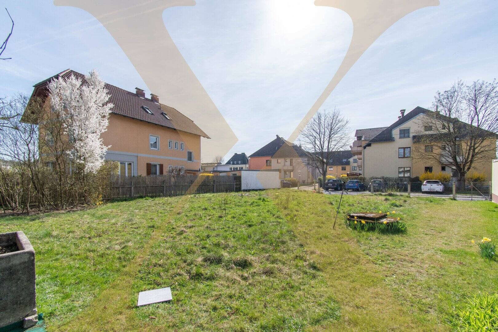 Grond, 628 m²