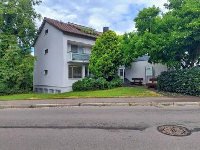 Mehrfamilienhaus zum Kauf 1.500.000 € 20 Zimmer 570 m² 1.150 m² Grundstück Müllheim Müllheim 79379