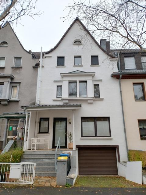 Einfamilienhaus zur Miete 2.685 € 7 Zimmer 260 m²<br/>Wohnfläche 377 m²<br/>Grundstück Klettenberg Köln 50939