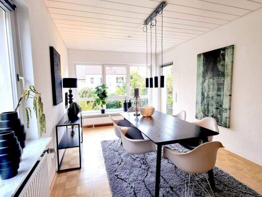 Einfamilienhaus zum Kauf 849.000 € 5,5 Zimmer 181,9 m² 383 m² Grundstück Bad Cannstatt Stuttgart 70374