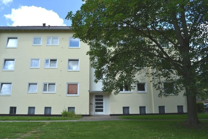 Wohnung zur Miete 500 € 3 Zimmer 66 m²<br/>Wohnfläche 2.<br/>Geschoss ab sofort<br/>Verfügbarkeit Heiligenbergstraße 27 Süsterfeld / Helleböhn Kassel 34134