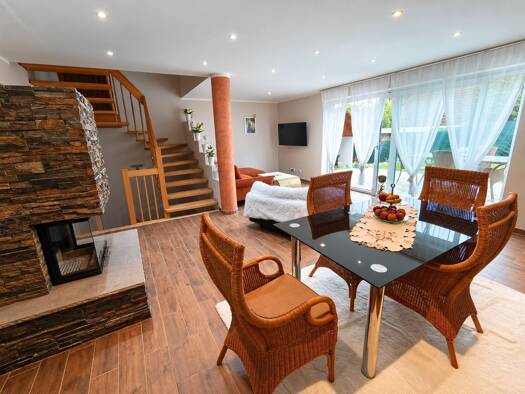 Doppelhaushälfte zum Kauf 975.000 € 6 Zimmer 216 m² 359 m² Grundstück Bernhardswald 93173