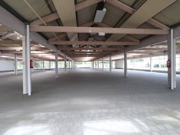 Ausstellungsfläche zur Miete 7.500 € 1.907 m² Verkaufsfläche Köditz Köditz 95189