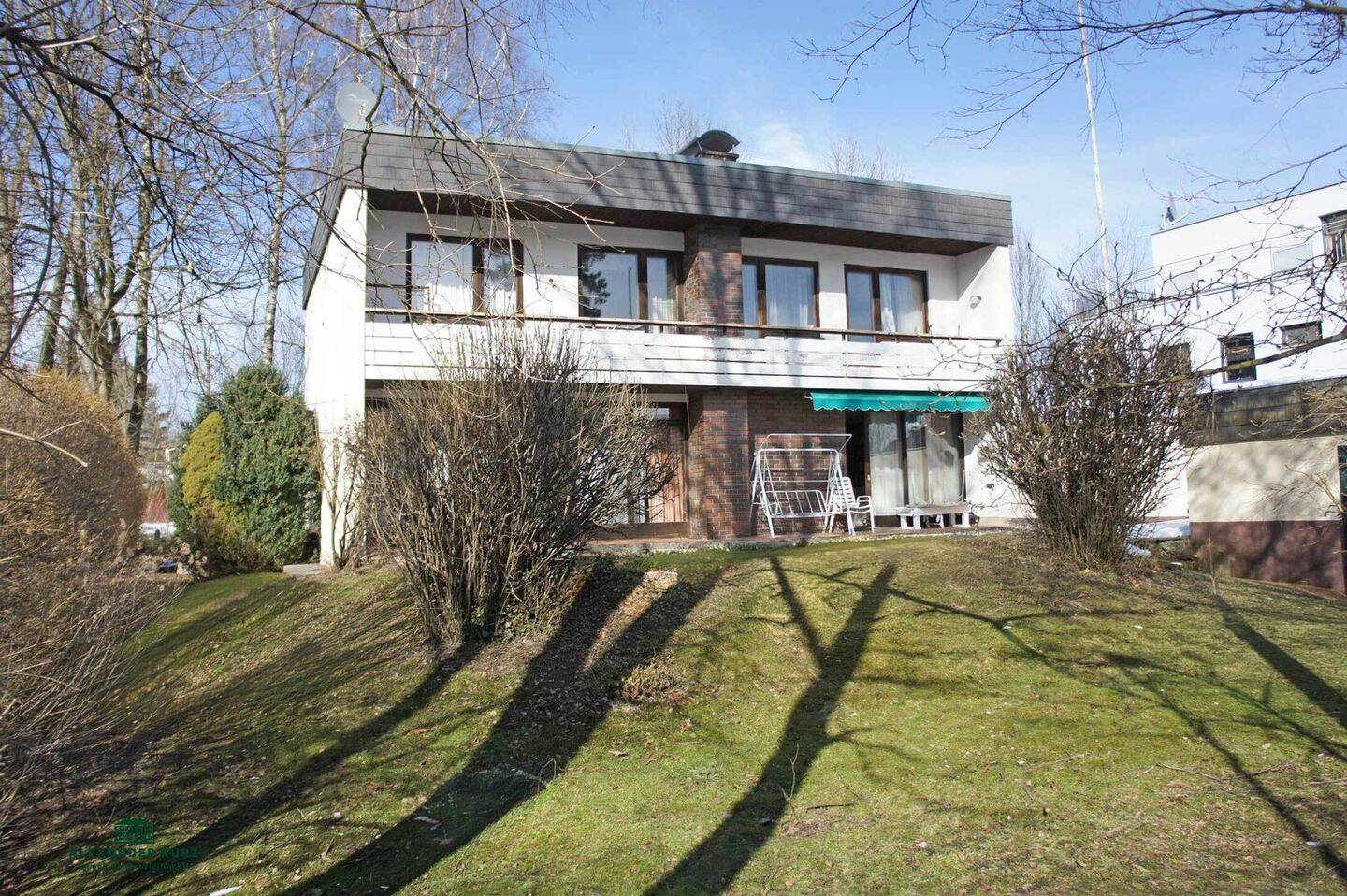 Zemljište, 758 m²