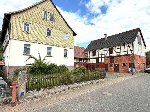 Bauernhaus zum Kauf 79.000 € 6 Zimmer 202 m² 1.800 m² Grundstück Bad Hersfeld 36251