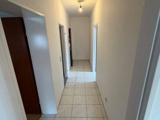 Wohnung zur Miete 530 € 1,5 Zimmer 53 m² 4 Geschosse frei ab 01.04.2026 Stadtmitte Krefeld 47798