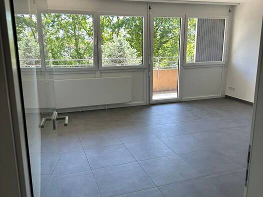 Studio zur Miete 690 € 1 Zimmer 35 m² 3. Geschoss frei ab sofort Rudolf-Diesel-Straße 8 Linkenheim Linkenheim-Hochstetten 76351