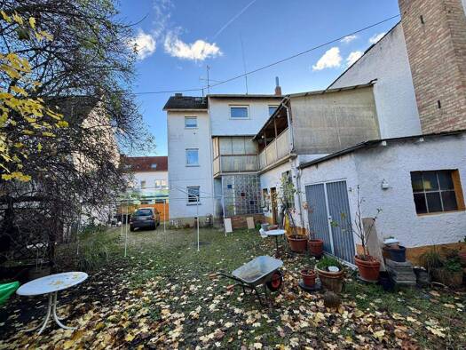 Stadthaus zum Kauf 799.000 € 6 Zimmer 171 m² 419 m² Grundstück Hochheim 65239