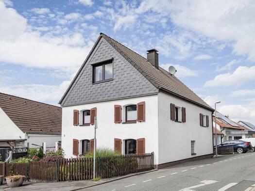 Einfamilienhaus zum Kauf 335.000 € 5 Zimmer 171,5 m² 323 m² Grundstück Schwelm 58332