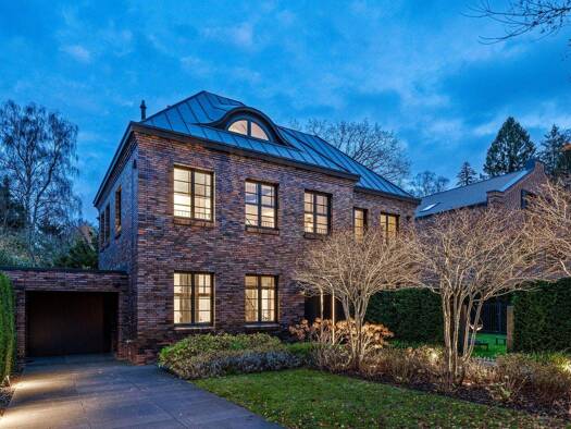 Einfamilienhaus zum Kauf 4.290.000 € 9 Zimmer 345 m² 600 m² Grundstück frei ab 31.12.2025 Blankenese Hamburg 22587