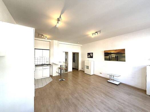 Wohnung zum Kauf 149.000 € 1 Zimmer 36 m² 2. Geschoss frei ab sofort Steinbühl Nürnberg 90459