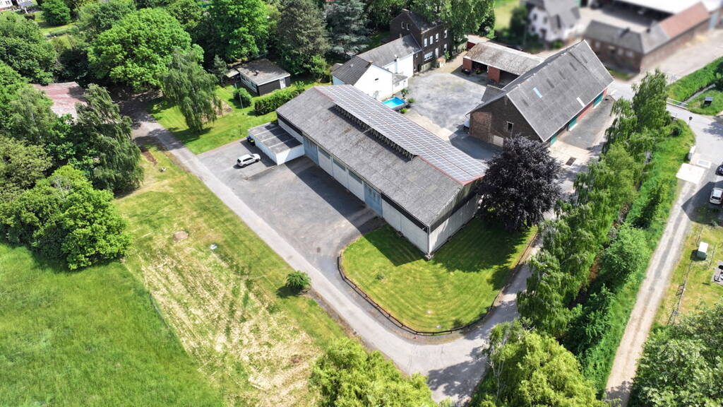 Landwirtschaftliche Fläche zum Kauf 5.500.000 € 372.139 m² 372.139 m² Grundstück Oberwichterich Euskirchen 53881