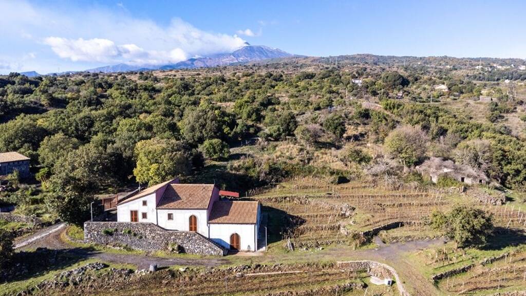 Haus zum Kauf 1.400.000 € 4 Zimmer 490 m² 43.170 m² Grundstück Mascali