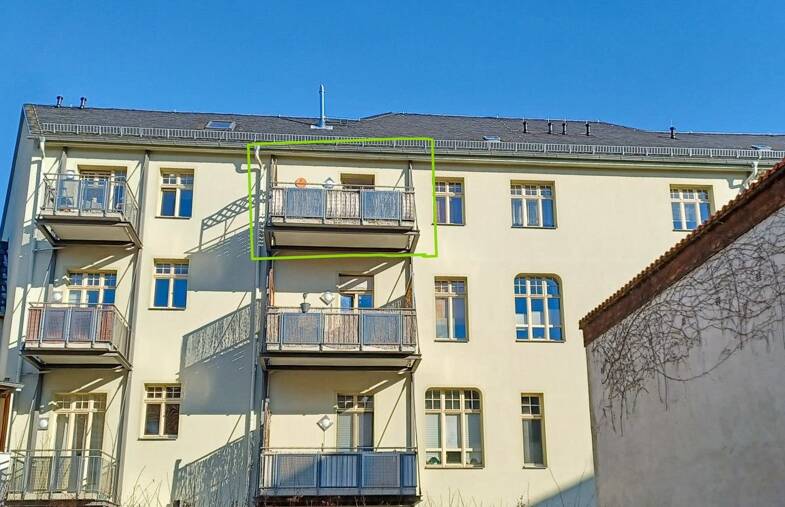 Wohnung zur Miete 585 € 2 Zimmer 89,6 m² Dachgeschoss, 3. Geschoss frei ab sofort Saalfeld Saalfeld 07318