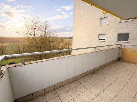 Wohnung zum Kauf 239.000 € 3 Zimmer 85,7 m² Goethestraße 52 Illingen 75428