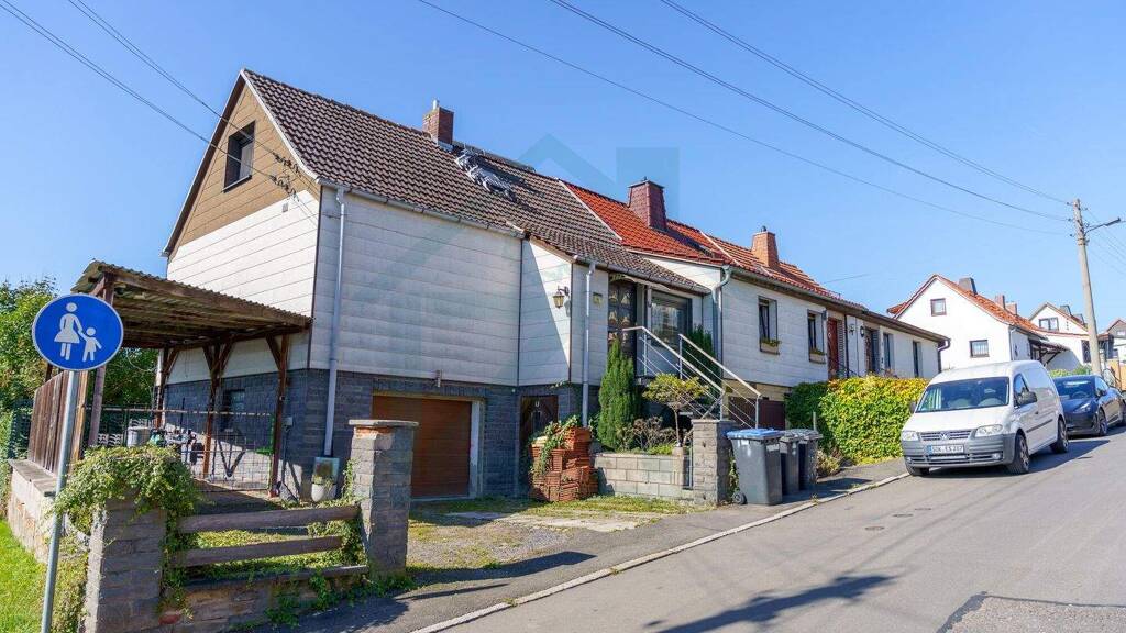 Reihenendhaus zum Kauf 137.490 € 3 Zimmer 100 m² 430 m² Grundstück Pößneck,Stadt Pößneck 07381