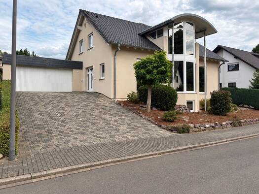 Einfamilienhaus zum Kauf 520.000 € 8 Zimmer 240 m² 740 m² Grundstück frei ab sofort In den Dörrwiesen 30 Serrig 54455