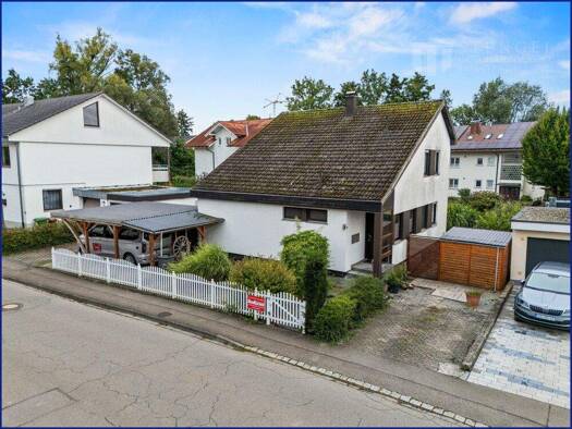 Einfamilienhaus zum Kauf 550.000 € 4,5 Zimmer 136,6 m² 668 m² Grundstück Kressbronn Kressbronn am Bodensee 88079