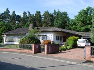 Bungalow zum Kauf provisionsfrei 1.990.000 € 6 Zimmer 193 m² 2.640 m² Grundstück Stettiner Str. 29 Kotzenhof Lauf an der Pegnitz 91207