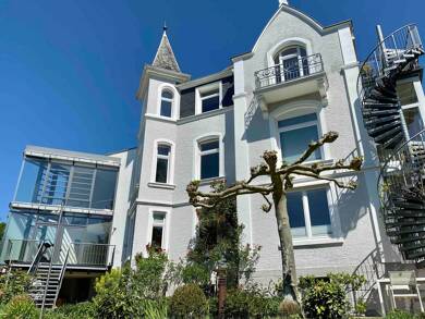 Villa zum Kauf provisionsfrei 2.480.000 € 15 Zimmer 440 m² 965 m² Grundstück Baden-Baden 76530