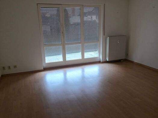 Studio zur Miete 300 € 1 Zimmer 34 m² 1. Geschoss frei ab sofort Dorfstr. 12 Trebnitz Merseburg 06217