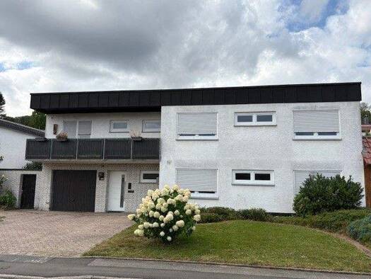 Haus zum Kauf 258.000 € 5 Zimmer 150 m² 588 m² Grundstück Höxter 37671