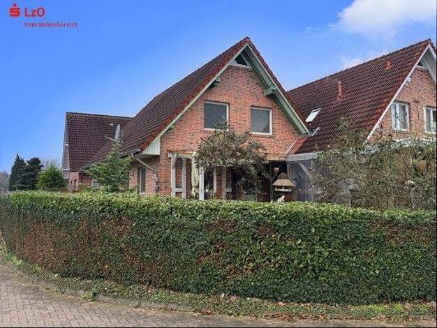 Doppelhaushälfte zum Kauf 219.000 € 4 Zimmer 108,9 m² 290 m² Grundstück frei ab sofort Löningen 49624