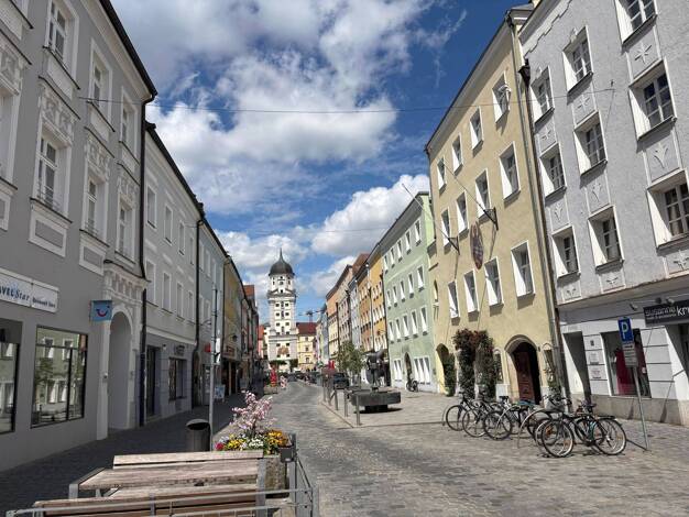 Mehrfamilienhaus zum Kauf 585.000 € 14 Zimmer 359,3 m² 312 m² Grundstück Vilshofen Vilshofen an der Donau 94474