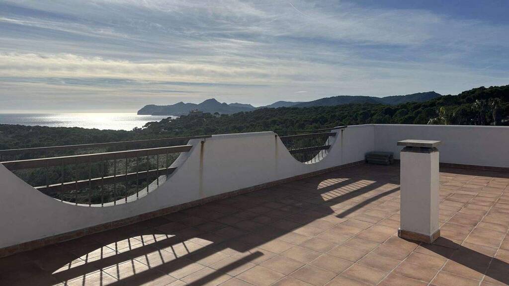 Einfamilienhaus zum Kauf 1.325.000 € 7 Zimmer 250 m² 707 m² Grundstück Cala Ratjada 07590