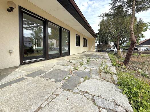 Einfamilienhaus zum Kauf 435.000 € 7,5 Zimmer 170 m² 925 m² Grundstück Gräfenberg Gräfenberg 91322