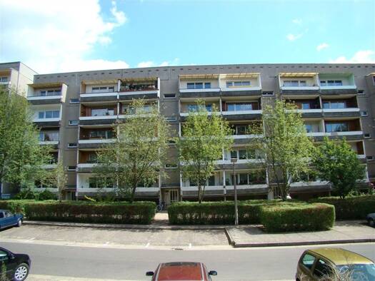 Wohnung zur Miete 346 € 3 Zimmer 62,9 m² 4. Geschoss frei ab 01.01.2026 P.-Neruda-Ring 19 Neustrelitz 17235