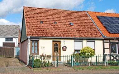 Doppelhaushälfte zum Kauf 57.000 € 4 Zimmer 60 m² 630 m² Grundstück frei ab sofort Havelberger Strasse Stüdenitz Stüdenitz-Schönermark 16845