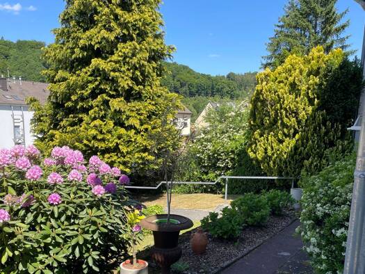 Mehrfamilienhaus zum Kauf 495.000 € 8 Zimmer 245 m² 640 m² Grundstück frei ab sofort Saarbrücken 66133