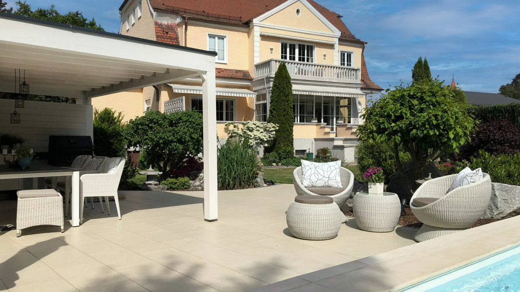 Villa zum Kauf 1.290.000 € 8 Zimmer 318 m² 3.079 m² Grundstück Maxhütte Maxhütte - Haidhof 93142