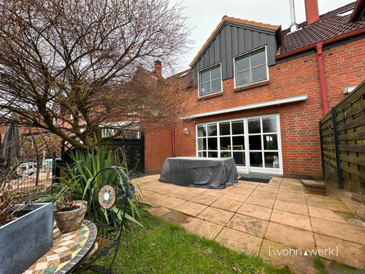 Reihenhaus zur Miete 1.769 € 6 Zimmer 122 m² 322 m² Grundstück frei ab 01.08.2026 Henstedt-Ulzburg 24558