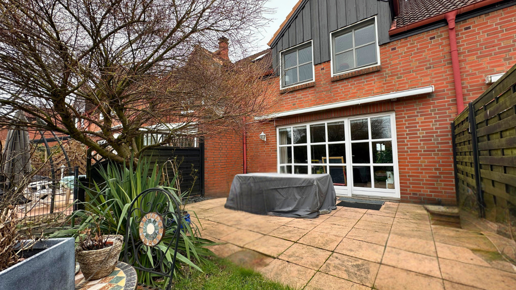 Reihenhaus zur Miete 1.769 € 6 Zimmer 122 m² 322 m² Grundstück frei ab 01.08.2026 Henstedt-Ulzburg 24558