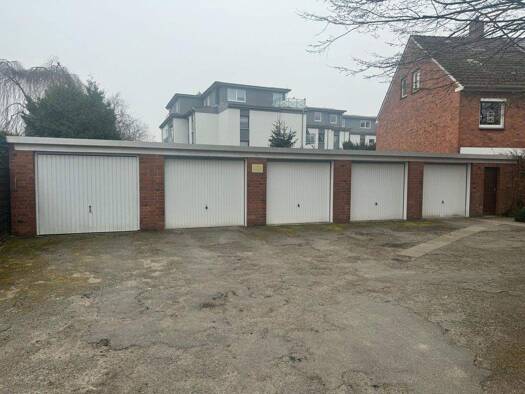 Mehrfamilienhaus zum Kauf 105.000 € 369 m² Grundstück St. Lorenz Nord Lübeck / Sankt Lorenz Nord 23556