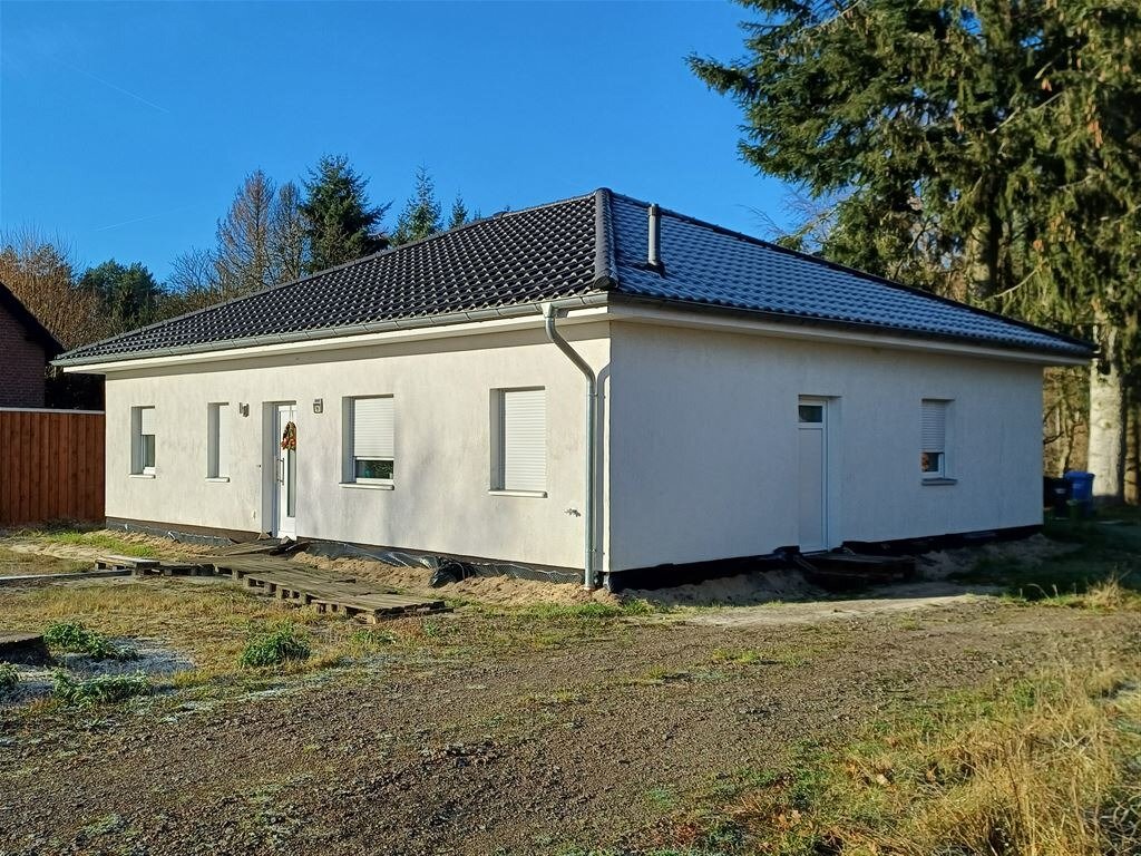 Einfamilienhaus zum Kauf 429.000 € 3 Zimmer 105 m²<br/>Wohnfläche 4.654 m²<br/>Grundstück Steinhorst Steinhorst 29367