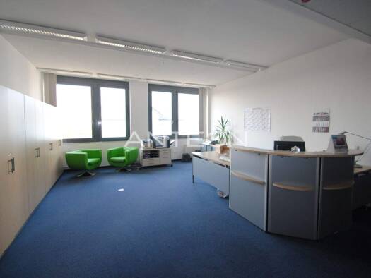 Bürofläche zur Miete 9,50 € 1.047,3 m² Bürofläche teilbar ab 1.047,3 m² Hellersbergstraße 11 Hammfeld Neuss 41460