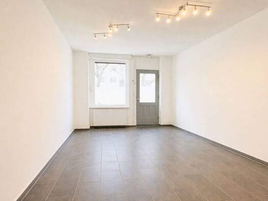 Laden zur Miete 1.890 € 2,5 Zimmer 70 m² Verkaufsfläche Wedding Berlin 13351